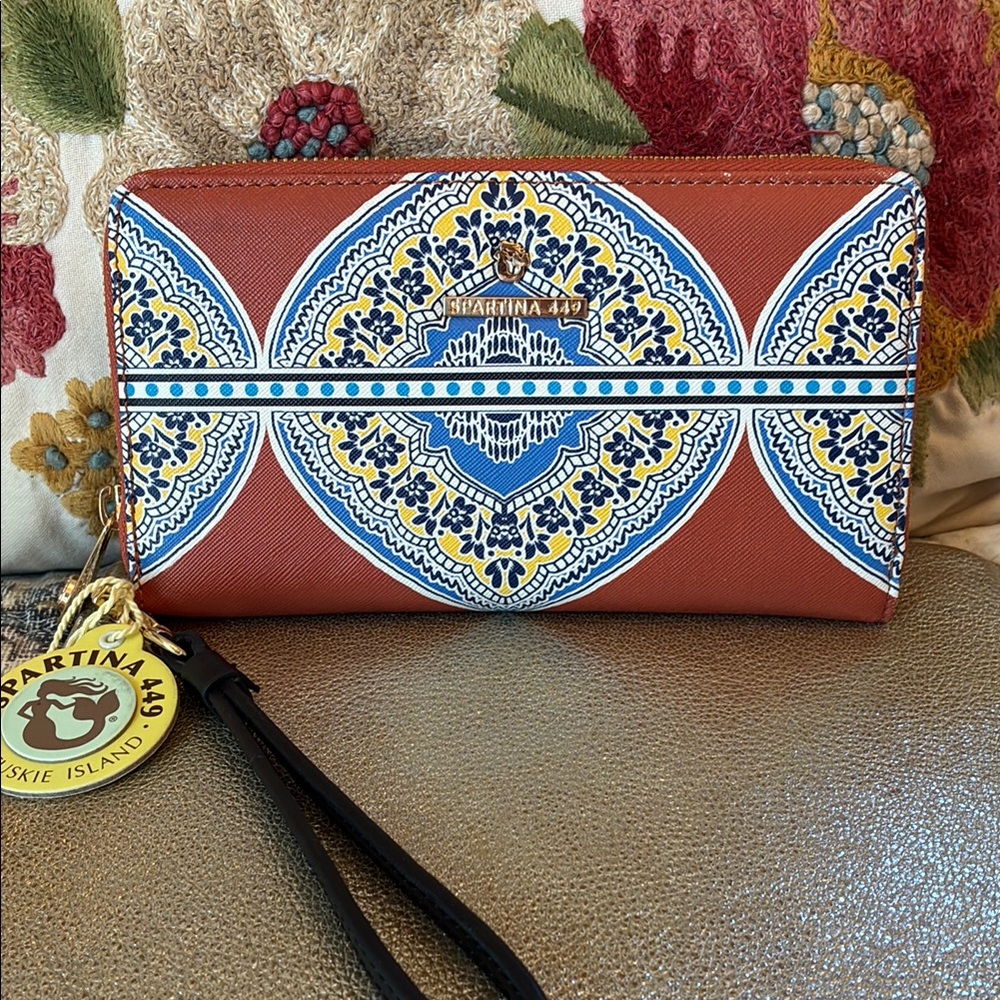 Spartina 449 wristlet